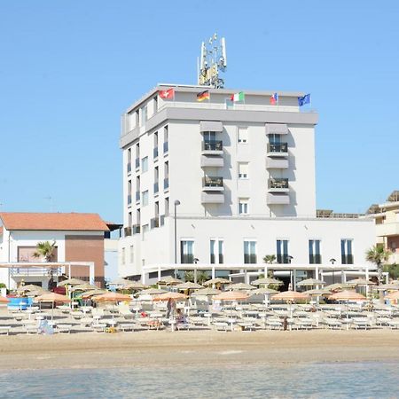 Hotel Caravel Marotta Zewnętrze zdjęcie