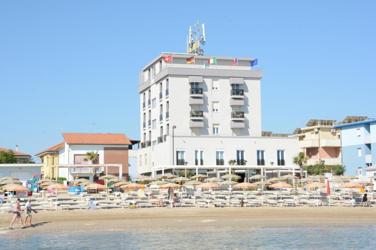 Hotel Caravel Marotta Zewnętrze zdjęcie