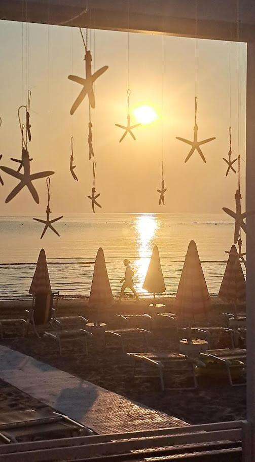 Hotel Caravel Marotta Zewnętrze zdjęcie