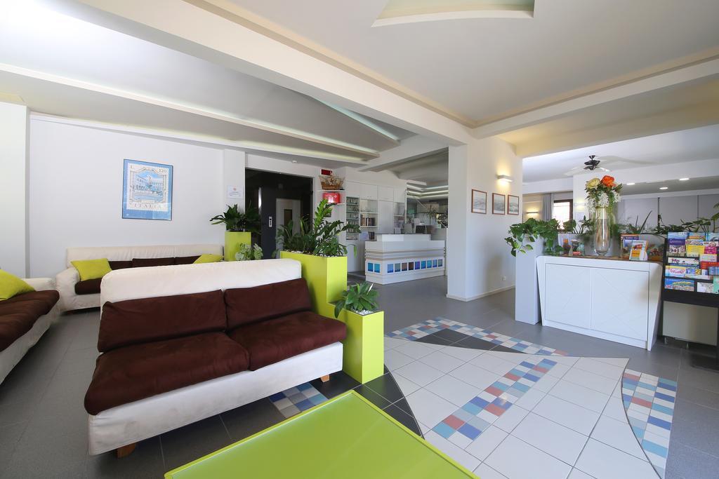Hotel Caravel Marotta Zewnętrze zdjęcie
