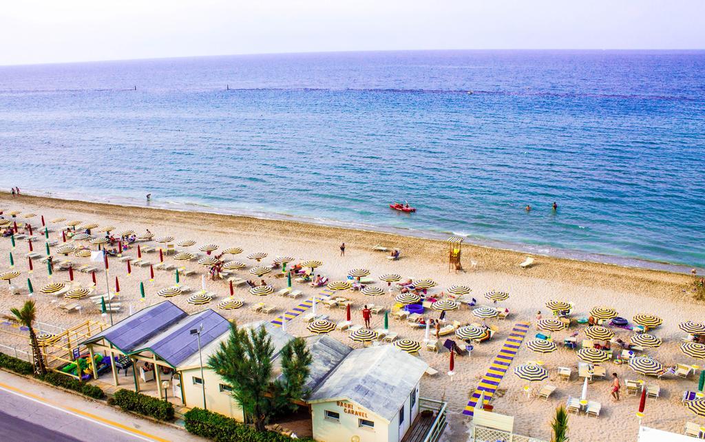 Hotel Caravel Marotta Zewnętrze zdjęcie